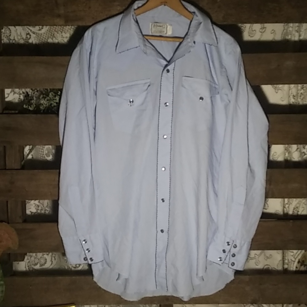 Distressed Vintage Western Style Button Down